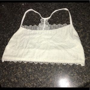🎊NWOT White Lace Bralette🎊